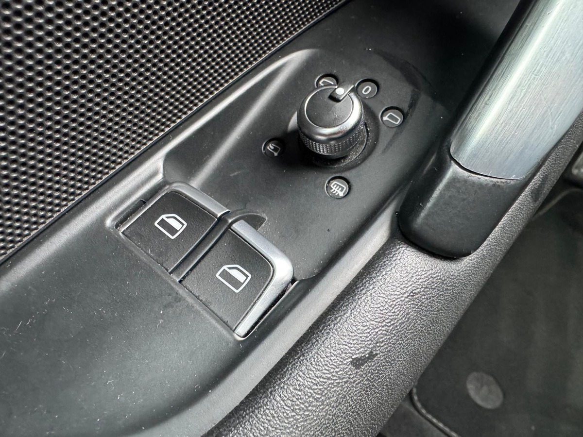 Audi TT MK3 230CV 2.0 TFSI Quattro - Française - S-Tronic - S-Line