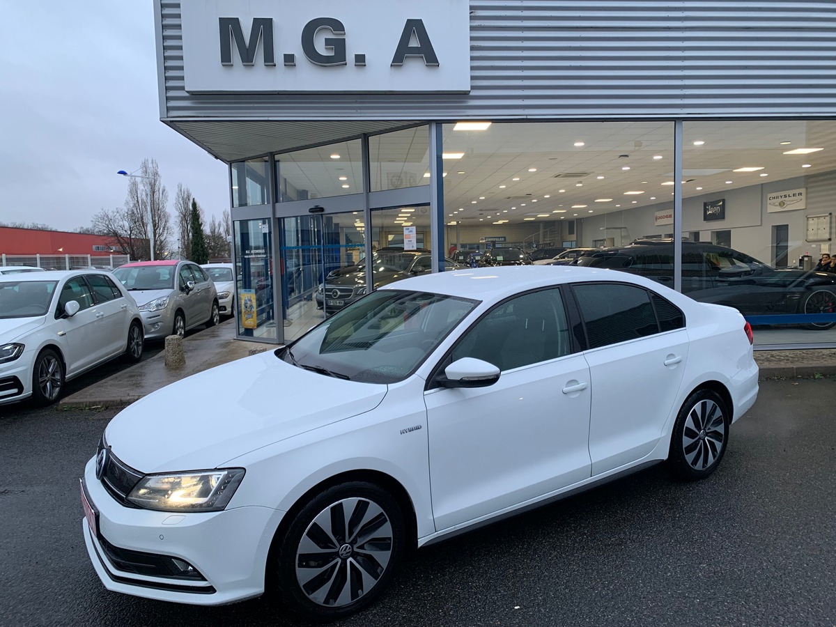 Volkswagen Jetta 170 ch | Carat | Régulateur vitesse | Radars stationnement | GPS | Kit mains libres