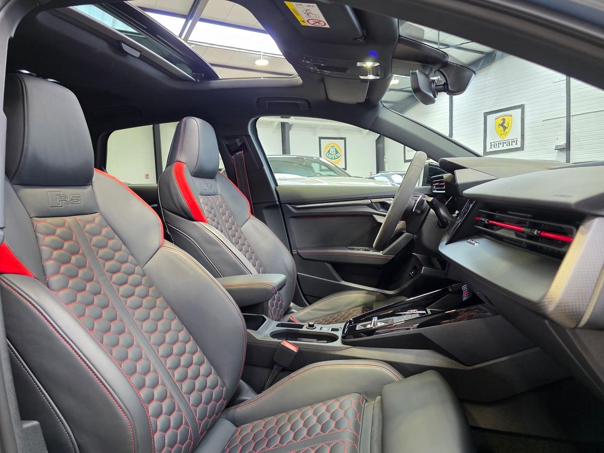 Audi RS3 III SPORTBACK 2.5 TFSI 400