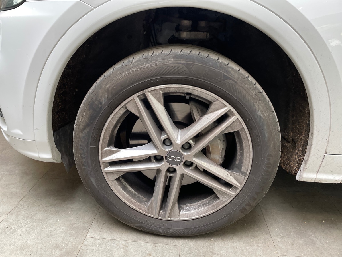 Audi Q5 55 TFSIE 367ch S line quattro S tronic 7