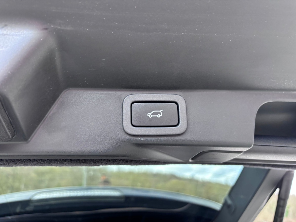 Land-Rover Range Rover Sport 3.0 SD V6 292 HSE Dynamic - Suivi complet - Révisé