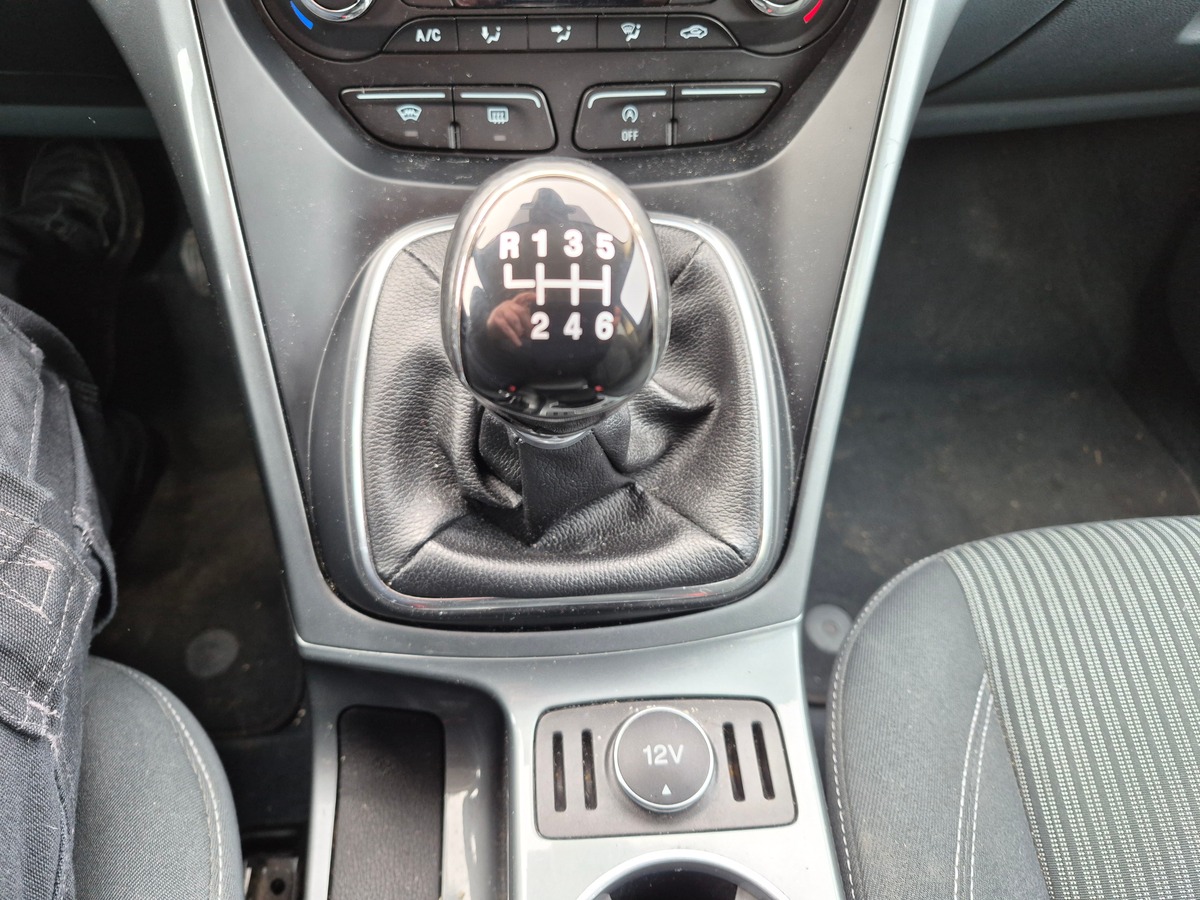 Ford C-max 1.0 ECOBOOST 125 TITANIUM