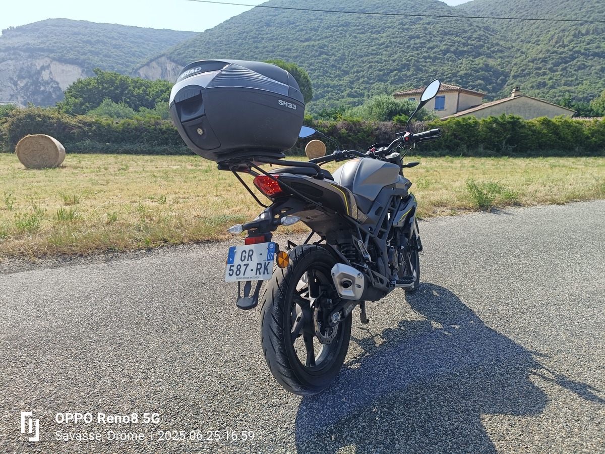 ROLLER TEAM GRANDUCA 255P FIAT DUCATO 2.3 JTD 130 CV + MOTO 125CC BENELLI