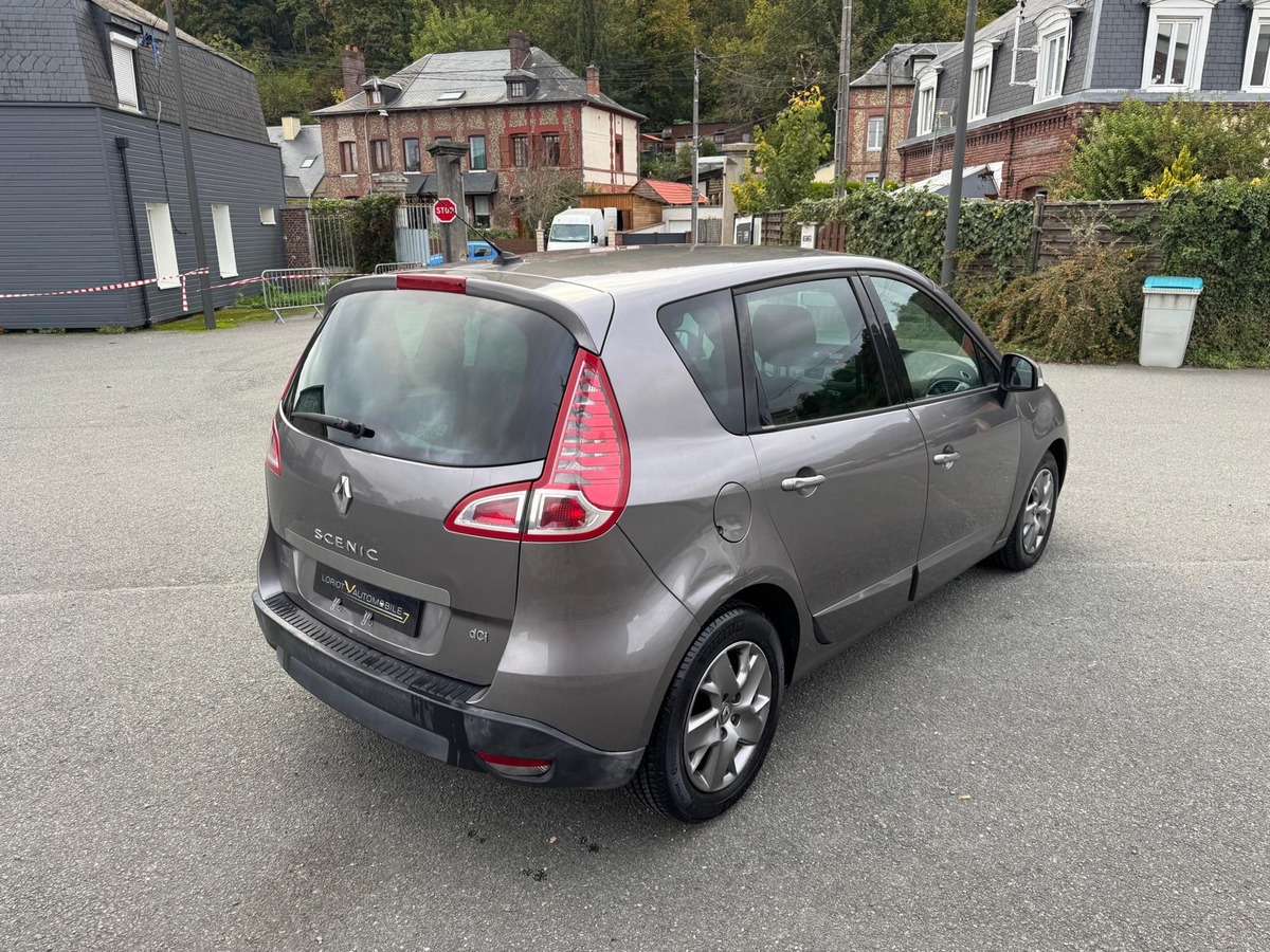 RENAULT Scenic III 1.5 dCi 110 15th - GPS - Distribution neuve - Garantie