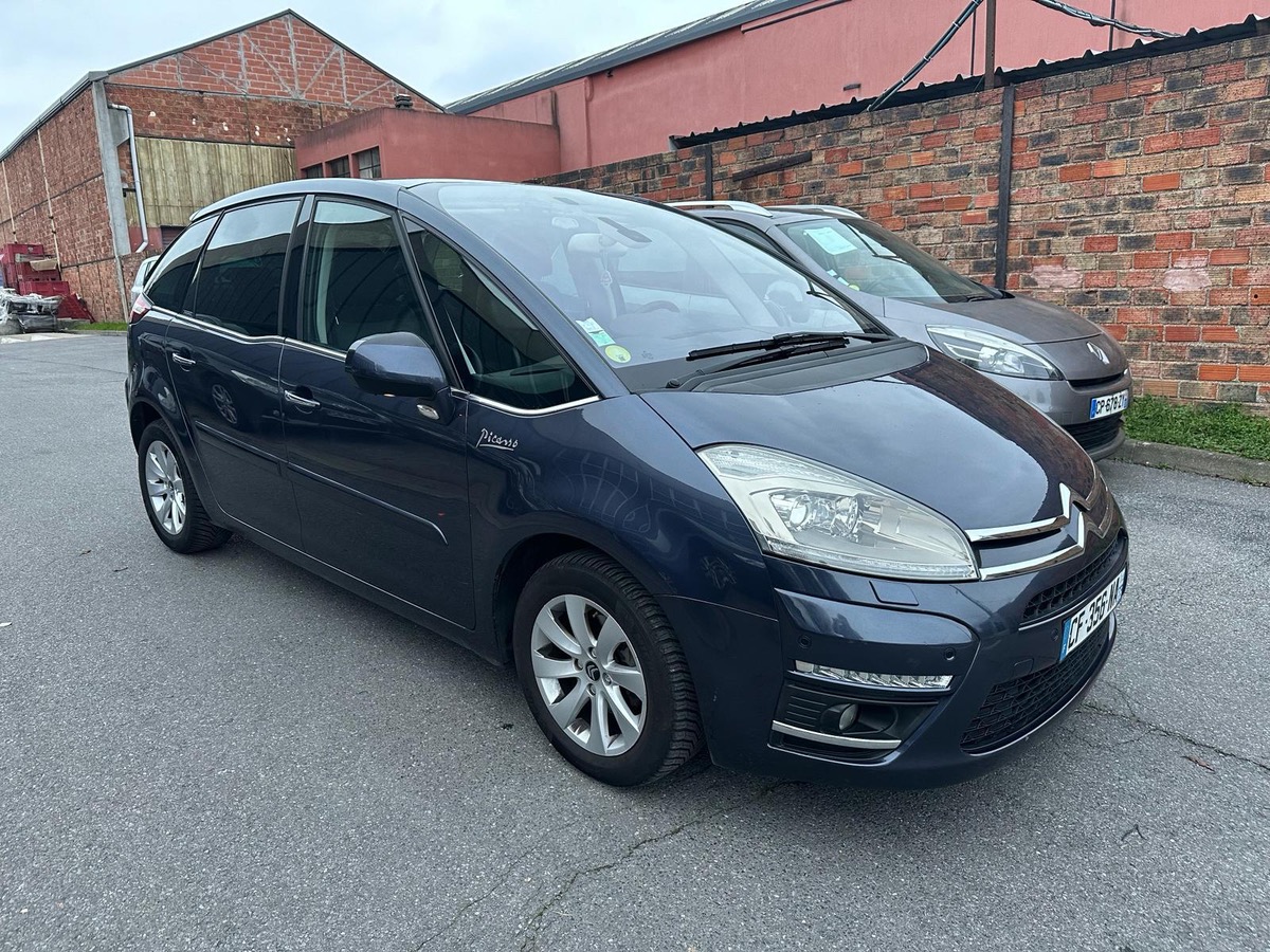 Citroën C4 Picasso 1.6 e-HDI 112 CV 1er mains exclusives  4XCBLeut
