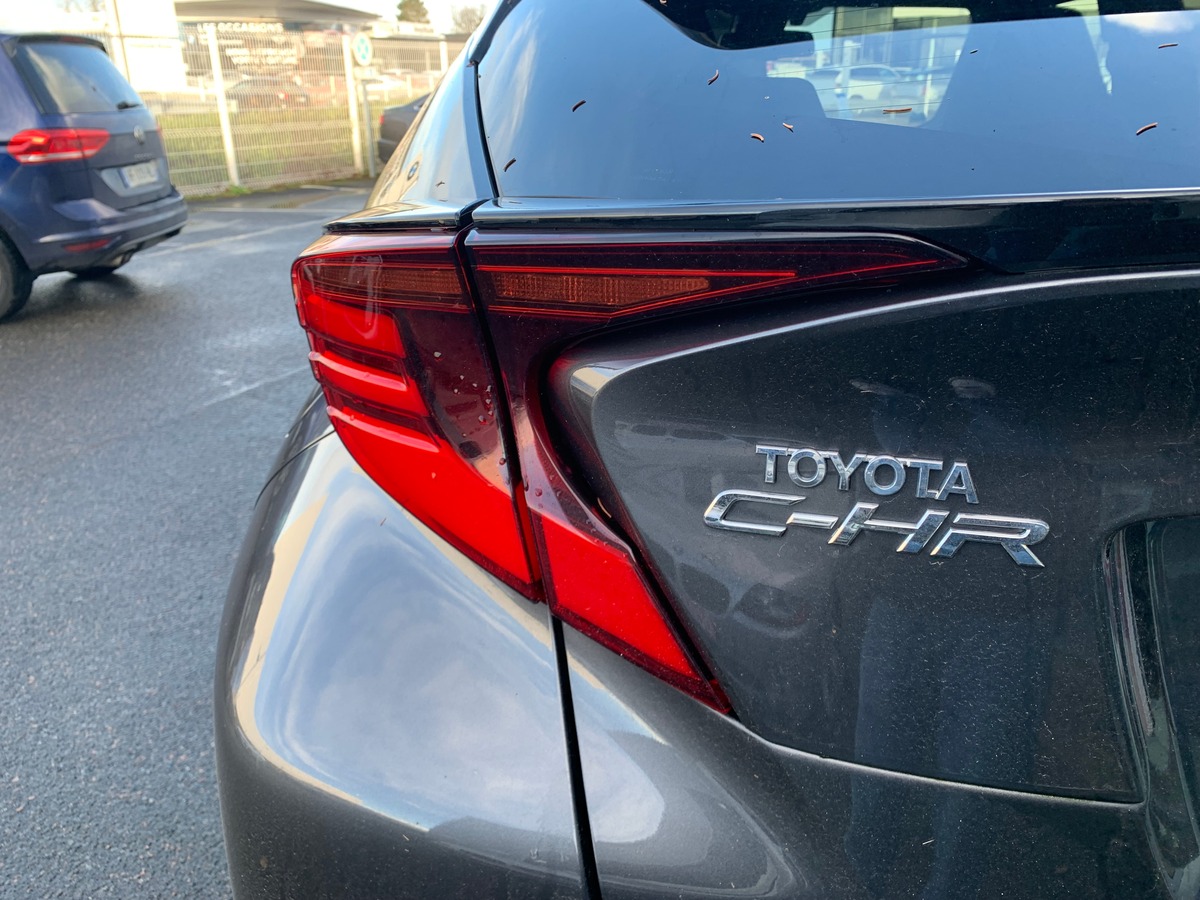 Toyota C-HR 122 ch | GR SPORT | Régulateur de vitesse adaptatif | Caméra de recul