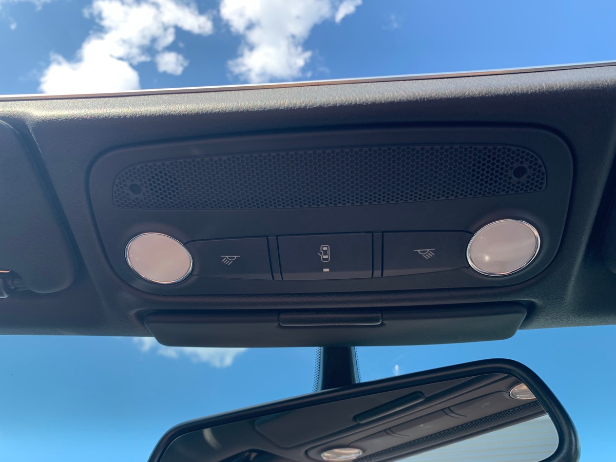 Audi A4 Cabriolet 140 ch | Ambiente | Cuir | Régulateur de vitesse | Climatisation | Capote récente