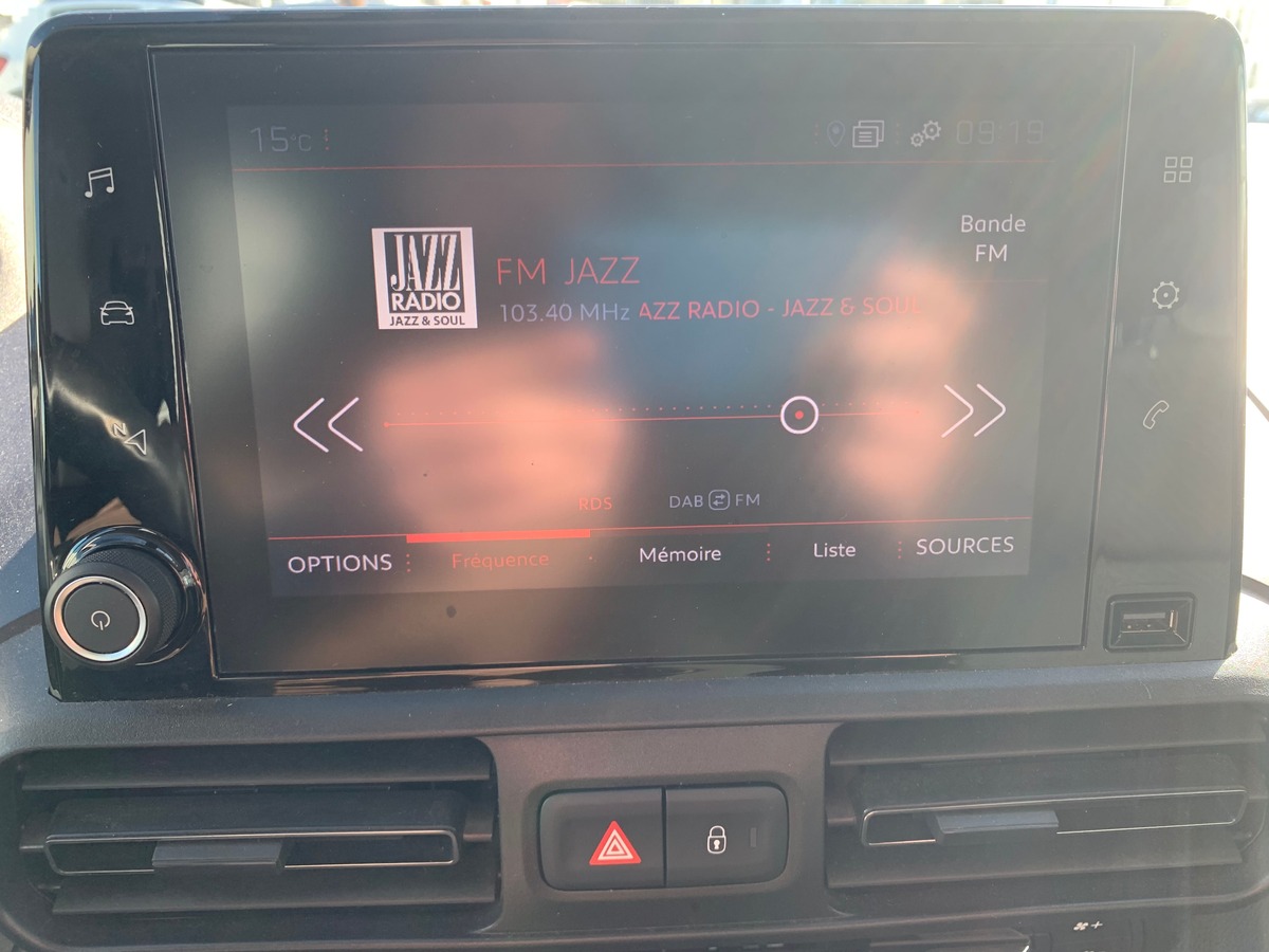 Peugeot Rifter 130 ch | Standard | Allure | Apple car Play | Régulateur de vitesse | Radar arriére