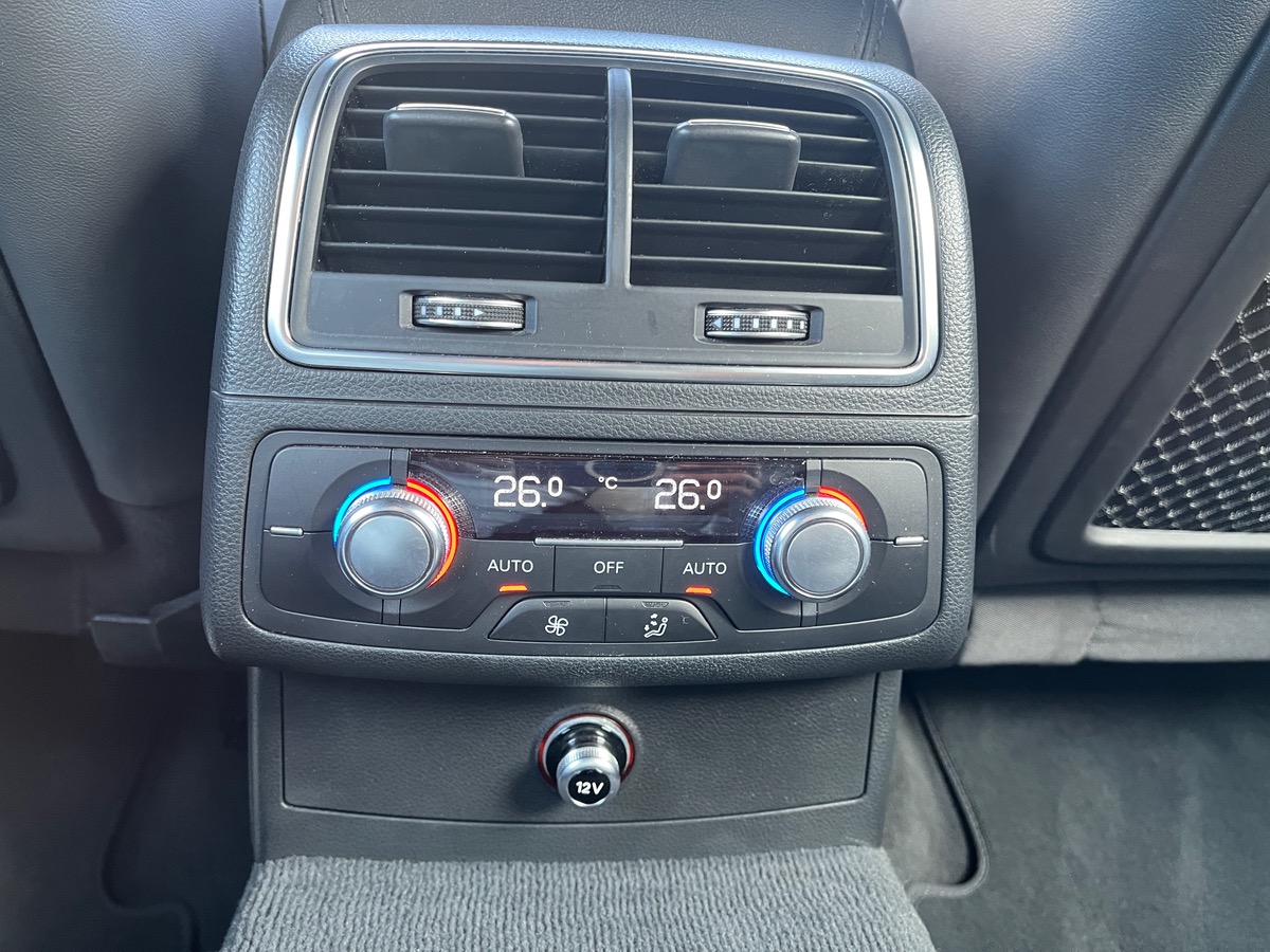 Audi A6 Avant 2.0 TDI ULTRA 190ch BUSINESS EXECUTIVE S TRONIC, Apple CarPlay, BOSE, suivi complet