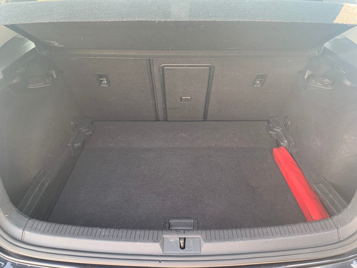Volkswagen GOLF 7 115 ch | Confortline business | Régulateur adaptatif | Apple car play Android auto
