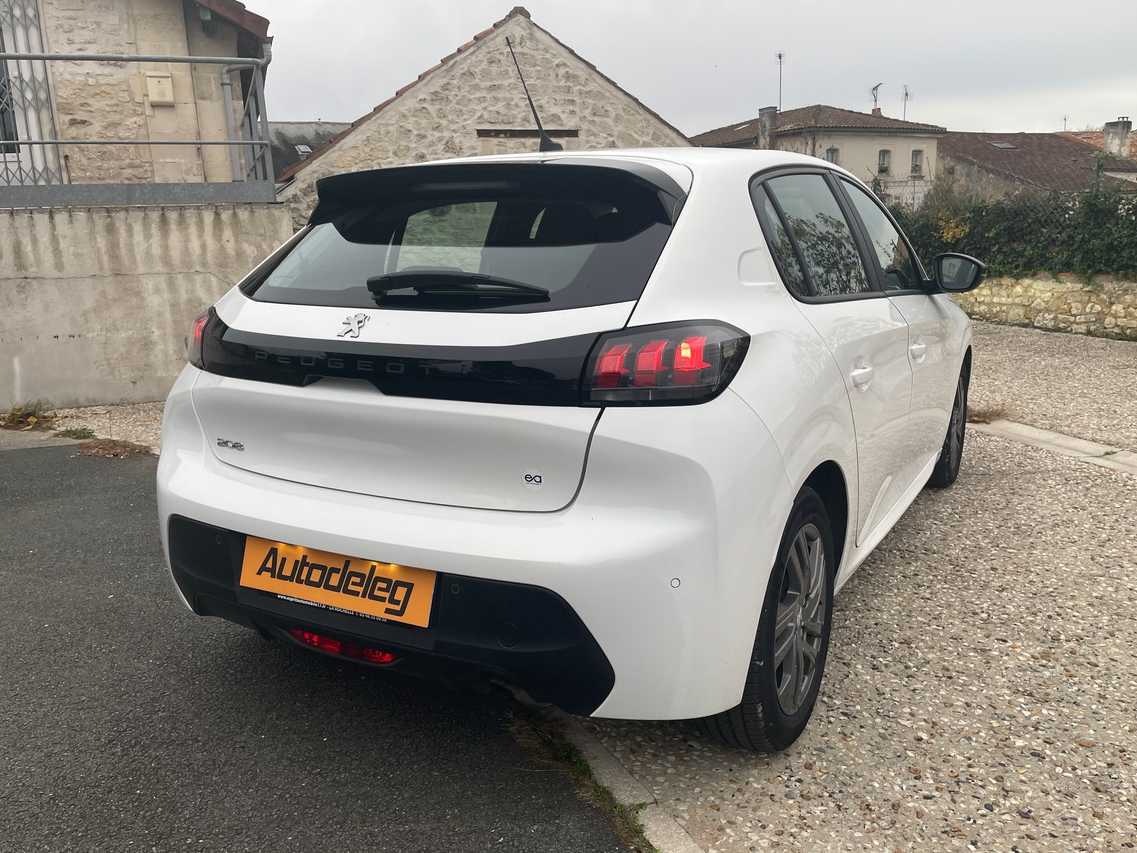 Peugeot 208 1.2 Puretech 75-  Finition Active Business - Historique Complet