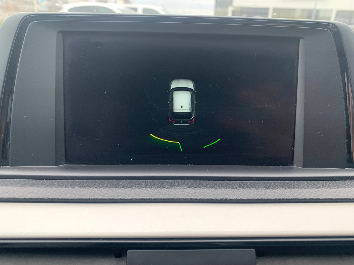 Bmw Série 1 95 ch | Lounge | Radar de stationnement arriére | Bluetooth | Régulateur de vitesse