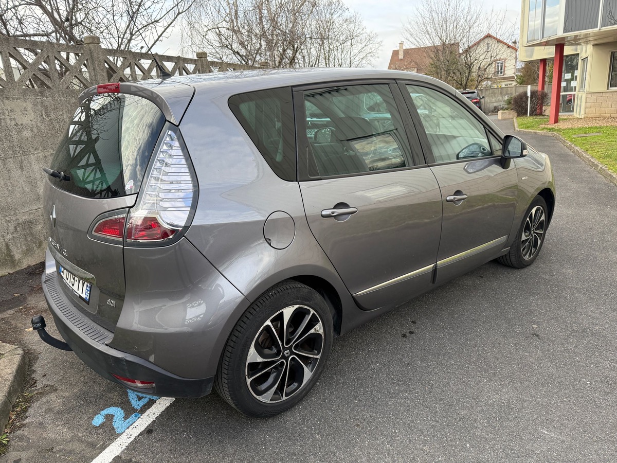 RENAULT Scenic 1.5 DCI 110 CV BOSE ÉDITION 1er main garantie 6 mois