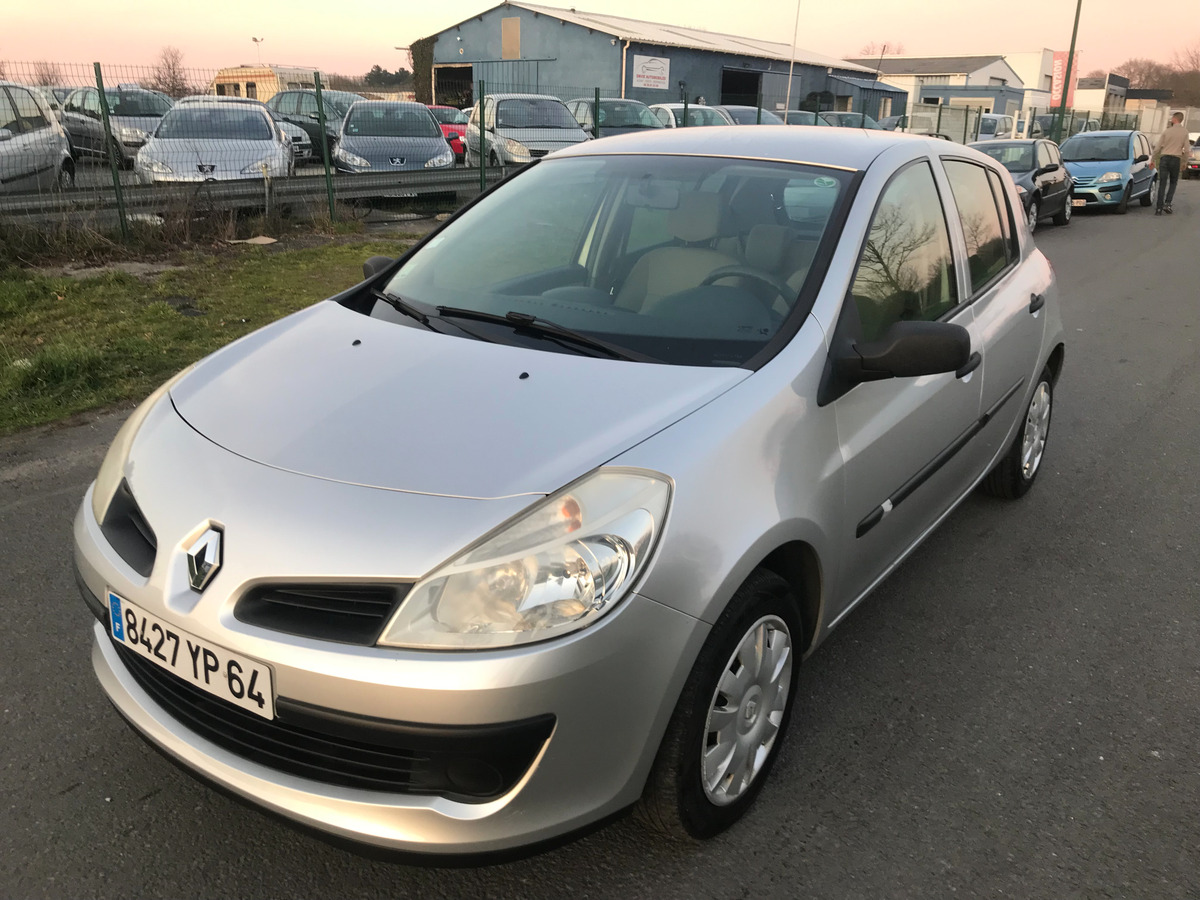 RENAULT Clio 1.5 DCI 70CV EXPRESSION 155987 KM