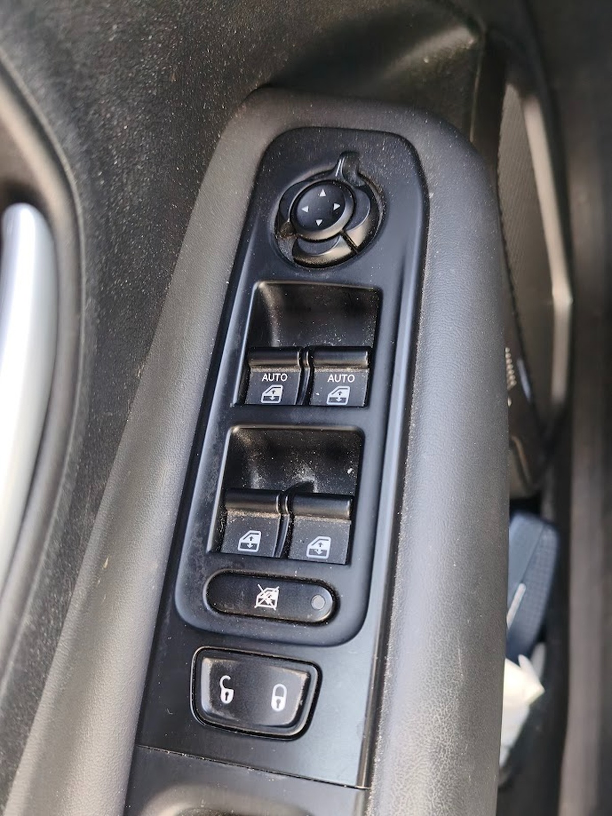 Jeep Renegade 1.5 TURBO MICRO HYBRID T4 BOITE AUTO MHEV