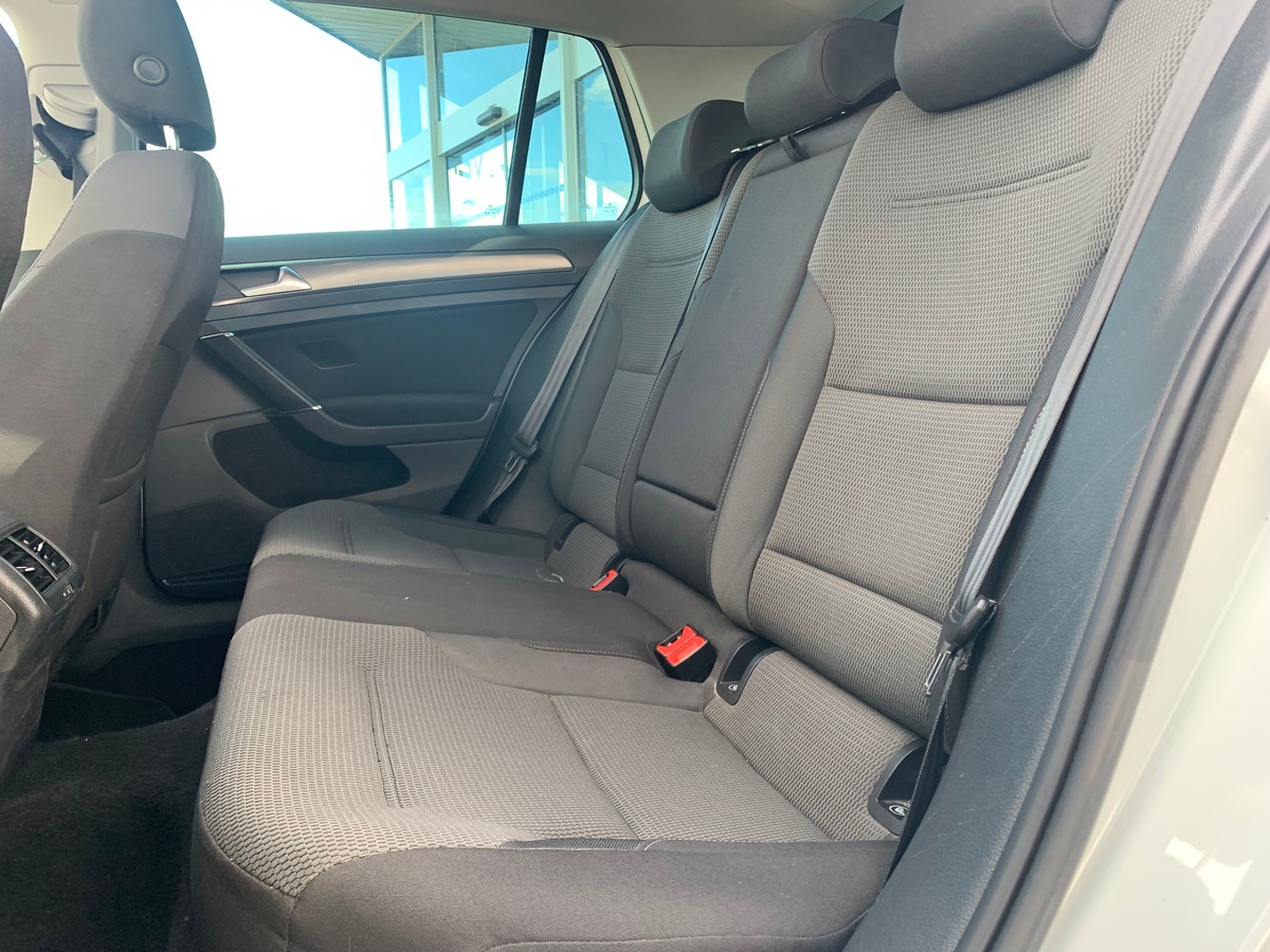 Volkswagen GOLF 7 105 ch | Confortline | Toit ouvrant | Régulateur de vitesse | Radar avant et arriére