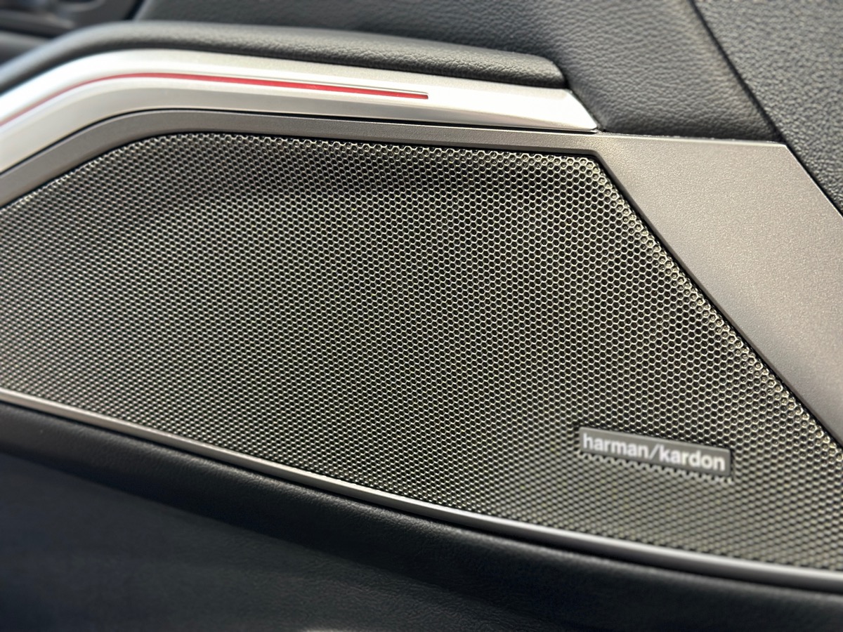Bmw Série 3 Touring 330e M SPORT 292 cv - 1ère Main Française - Toit ouvrant - Hifi Harman Kardon