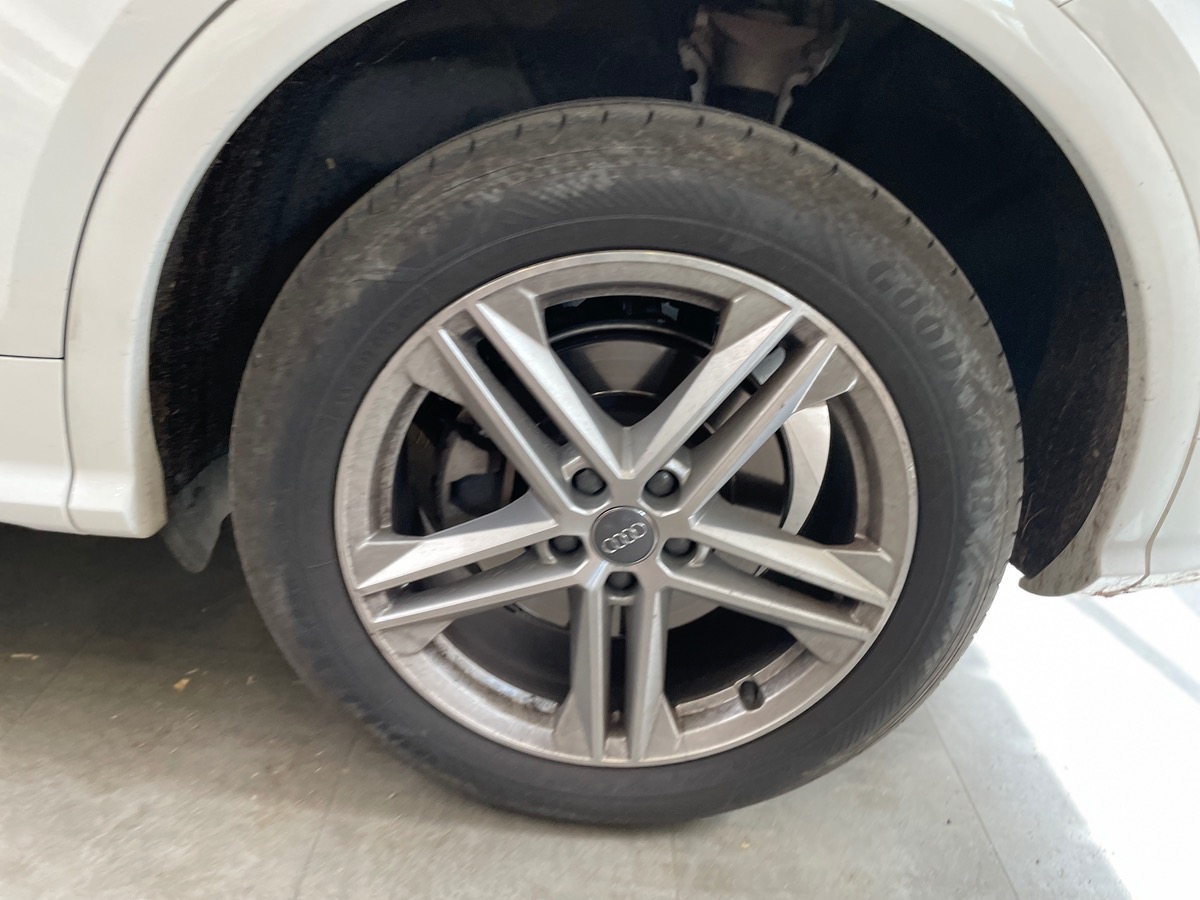 Audi Q5 55 TFSIE 367ch S line quattro S tronic 7