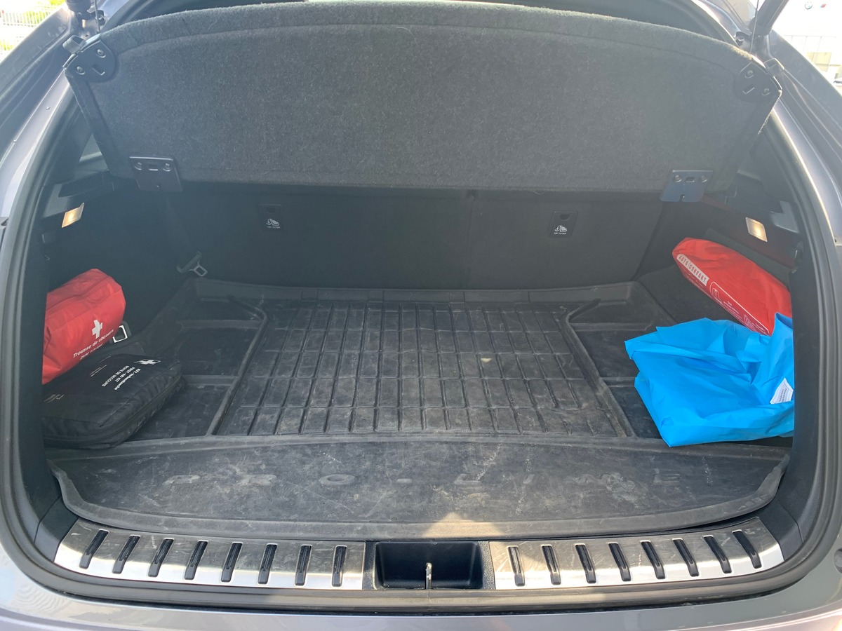 Lexus NX 300h 197 ch | F-SPORT 4WD | Caméra de recul | Siéges électriques | Toit panoramique | GPS