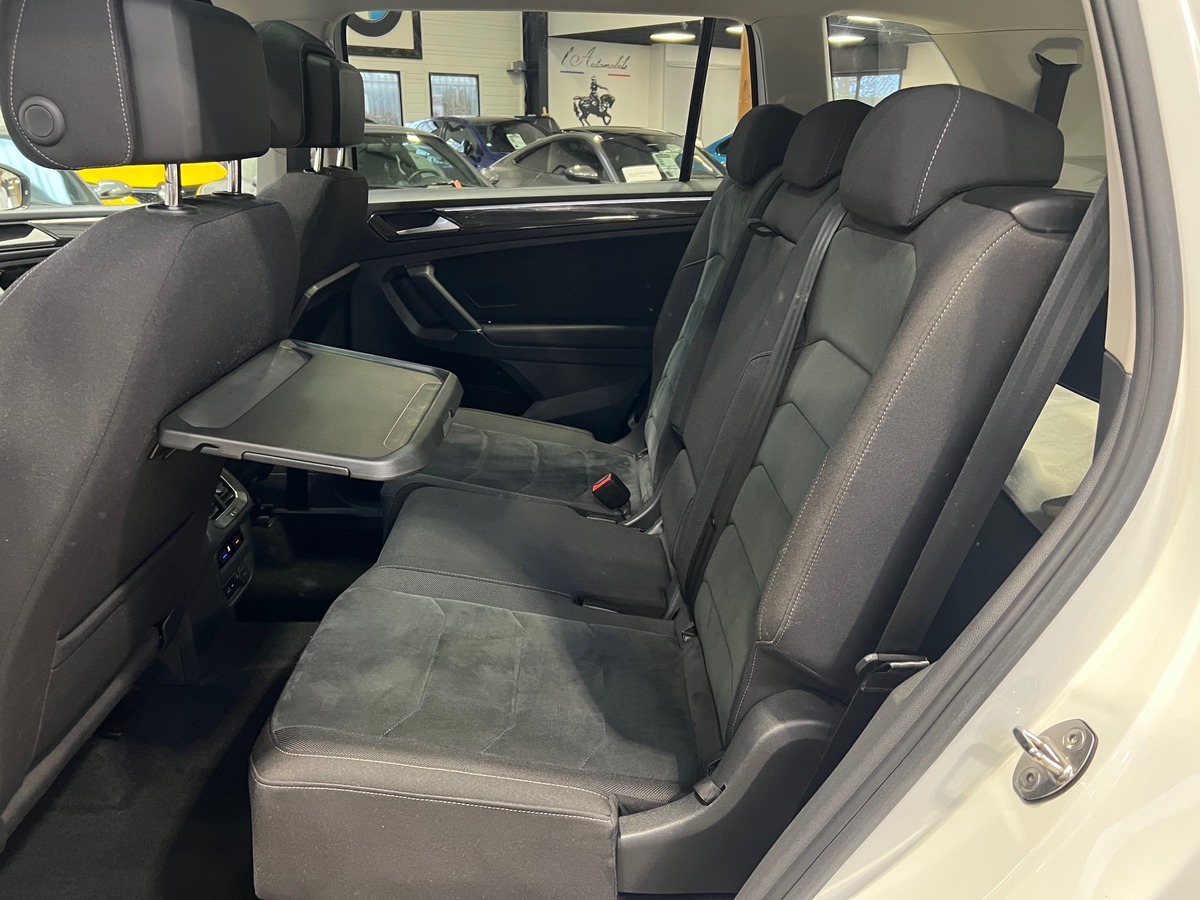 Volkswagen Tiguan Allspace 7 pl 2.0 TDi 150 Carat DSG7 /Toit pano/attelage/