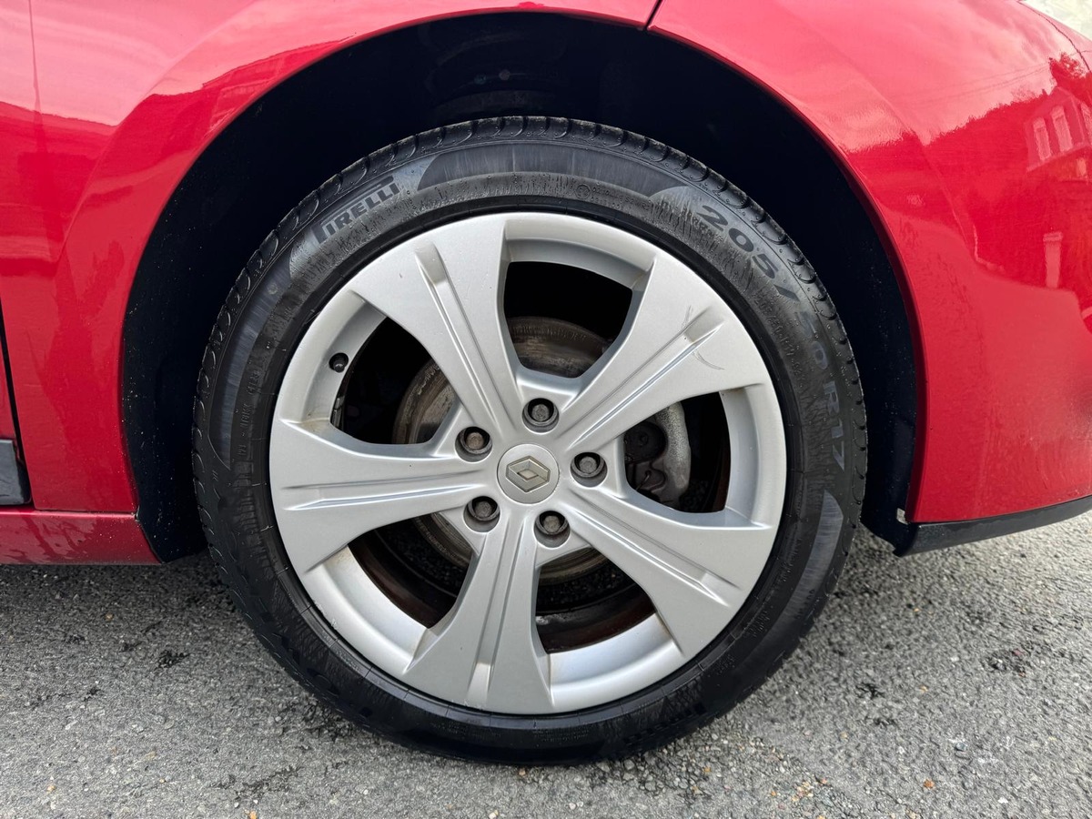 RENAULT Megane 1.5 DCI 110cv Dynamique - Garantie - première main