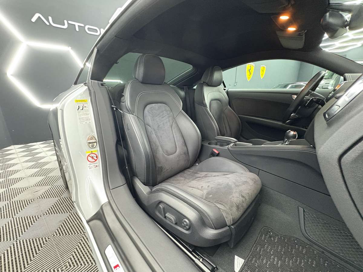 Audi TTS COUPE 2.0 TFSI 272 S TRONIC
