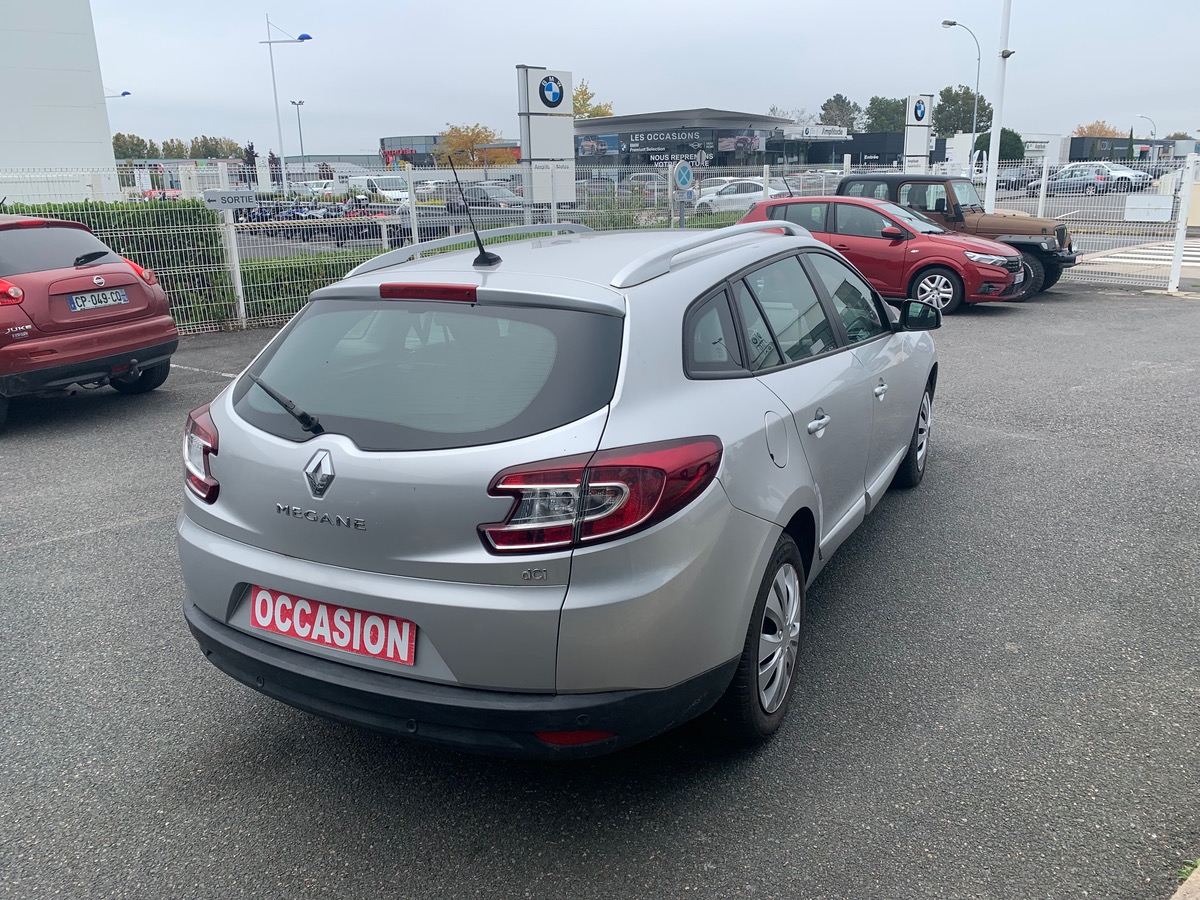 RENAULT Megane Estate 110 ch | Business | GPS | Régulateur de vitesse | Radar de recul | Bluetooth