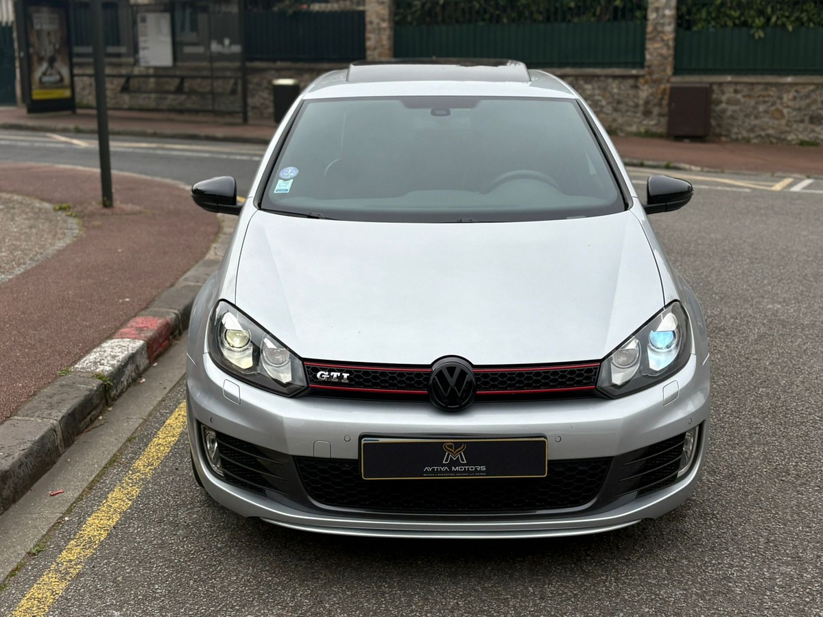 Volkswagen Golf GTI 6 phase 1 - 210 cv - DSG 7