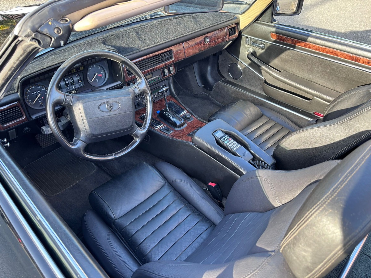 Jaguar XJS Cabriolet V12 289cv boite automatique