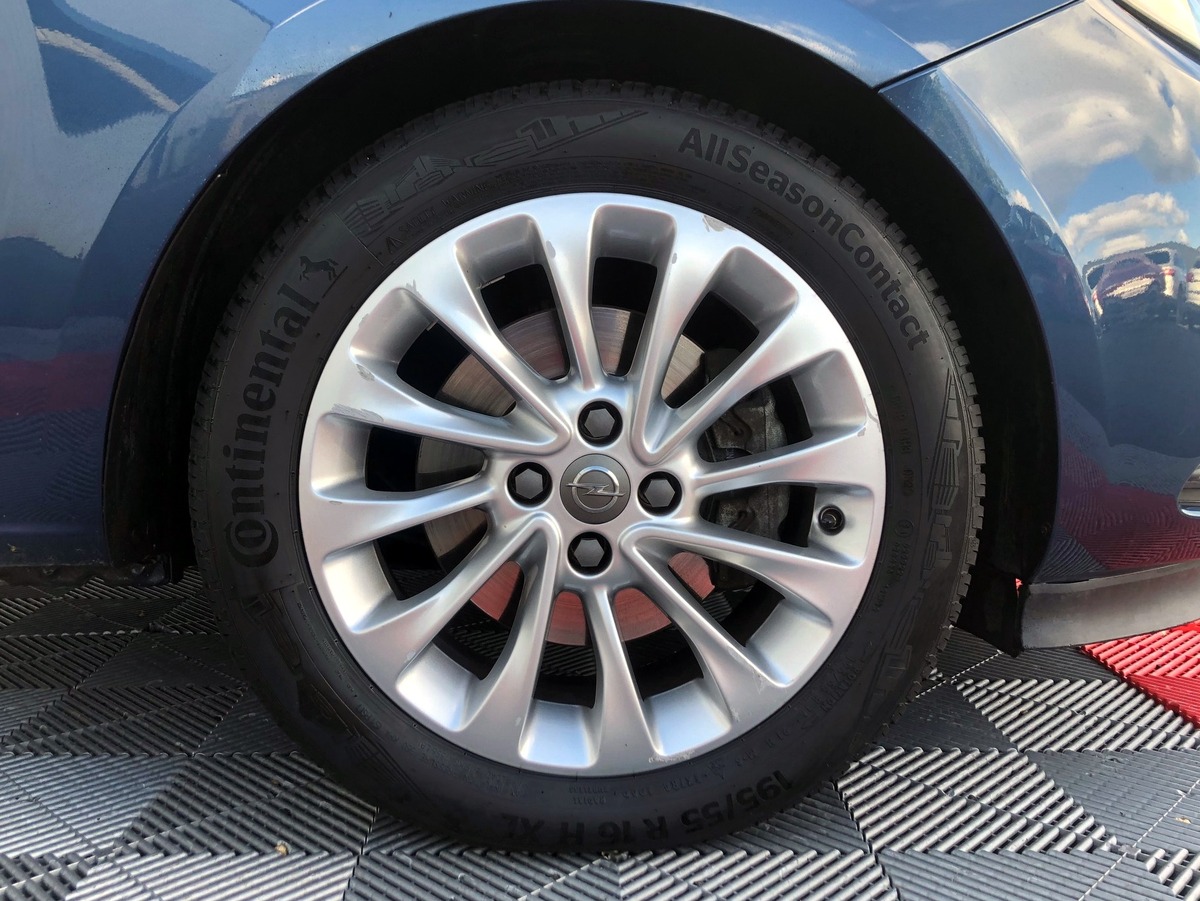 Opel Corsa V 1.3 CDTI 95 ECOFLEX S/S COSMO 5P