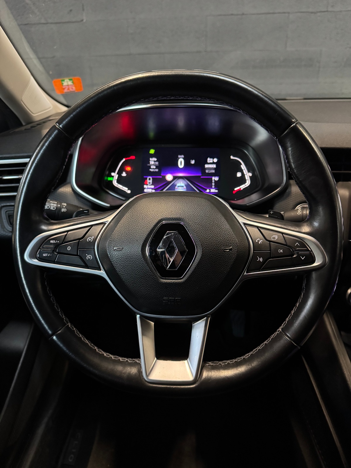 RENAULT Clio V 1.3 TCe 130ch FAP Intens EDC