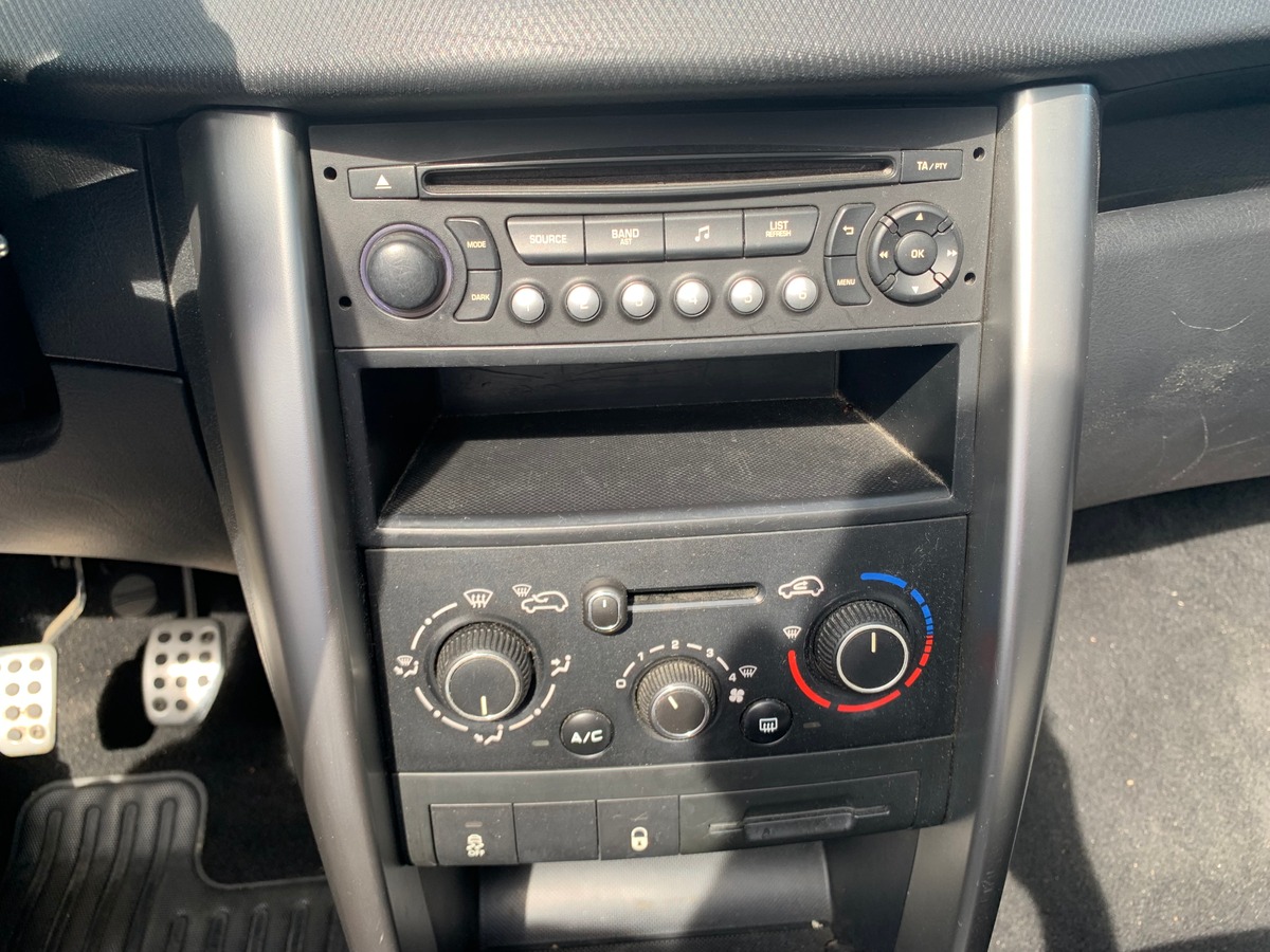 Peugeot 207 CC 120 chevaux | Sport | Climatisation | 4 Places | Vitres électriques | Jantes alu