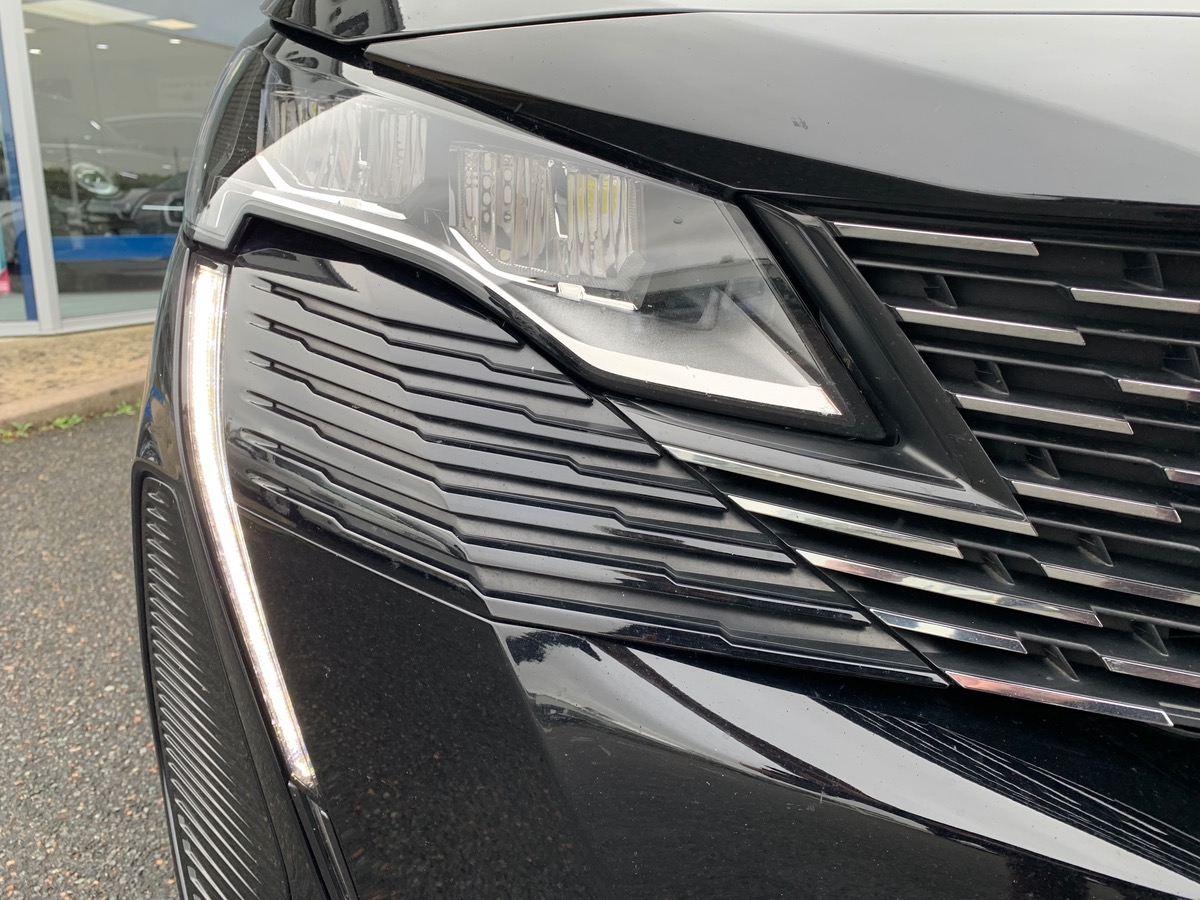 Peugeot 5008 130 ch | 7 Places | Active Pack