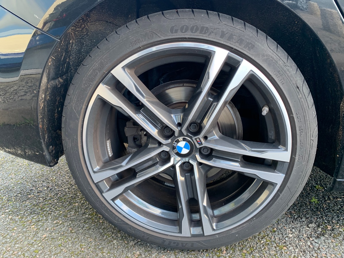 Bmw Série 1 150 ch | 118D | M SPORT | Apple car play Android auto | Caméra de recul