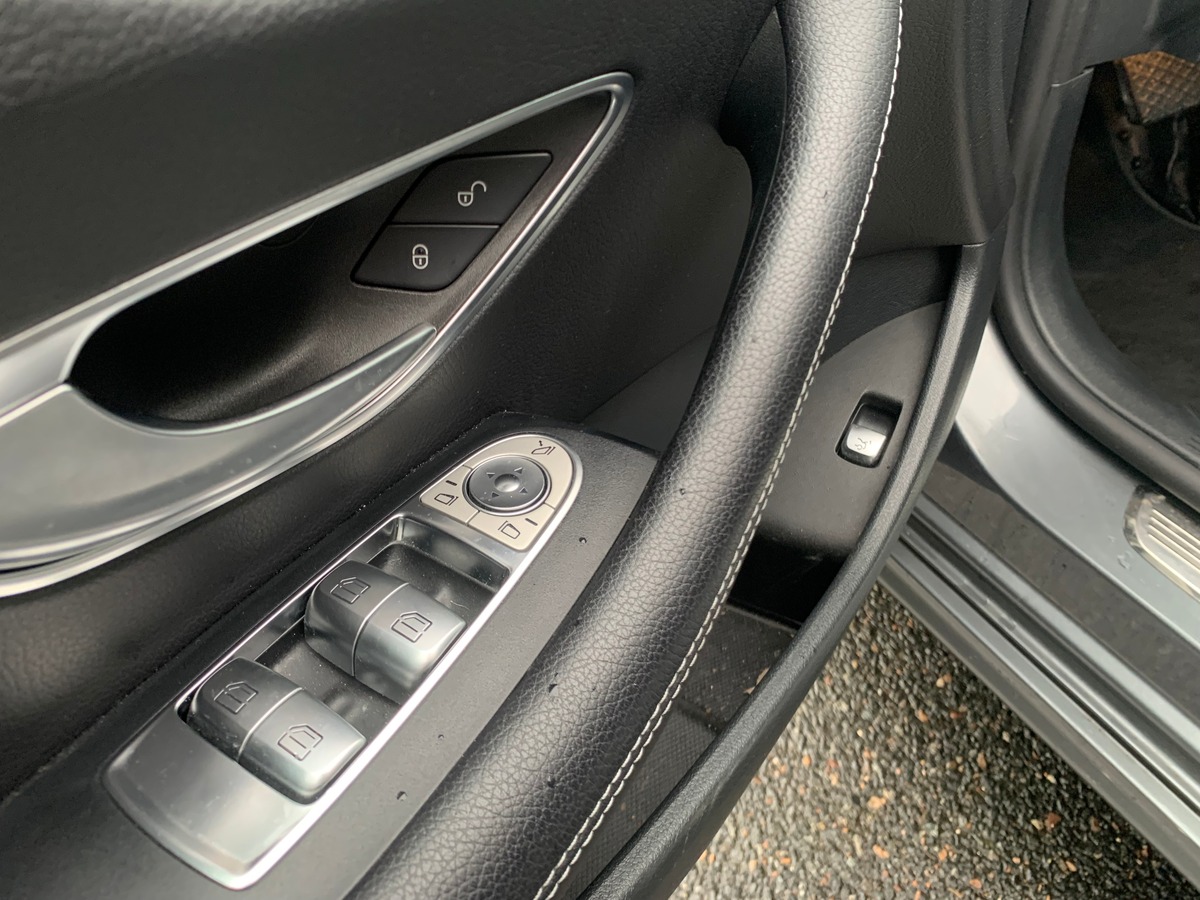 Mercedes-Benz Classe E Coupé 245 ch | 300 | EXCECUTIVE | Caméra 360° | Siéges chauffant, électrique