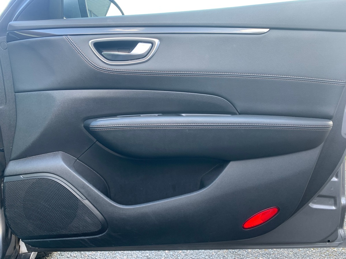 RENAULT Talisman Estate 160 | Intens | Caméra recul | Régulateur vitesse | Avertisseur angles morts