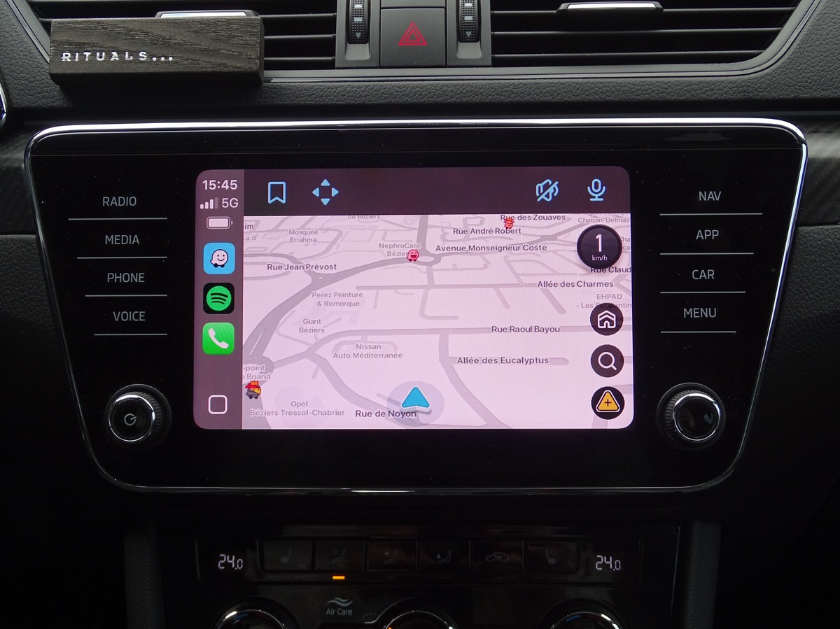 Skoda Superb III (2) COMBI 2.0 TDI 190 SCR SPORTLINE DSG7