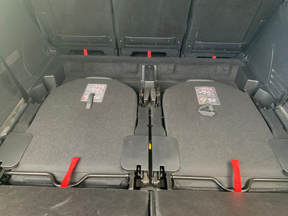 Peugeot 5008 130 ch | 7 Places | Allure Pack | Apple Car Play et Android Auto | Caméra de recul