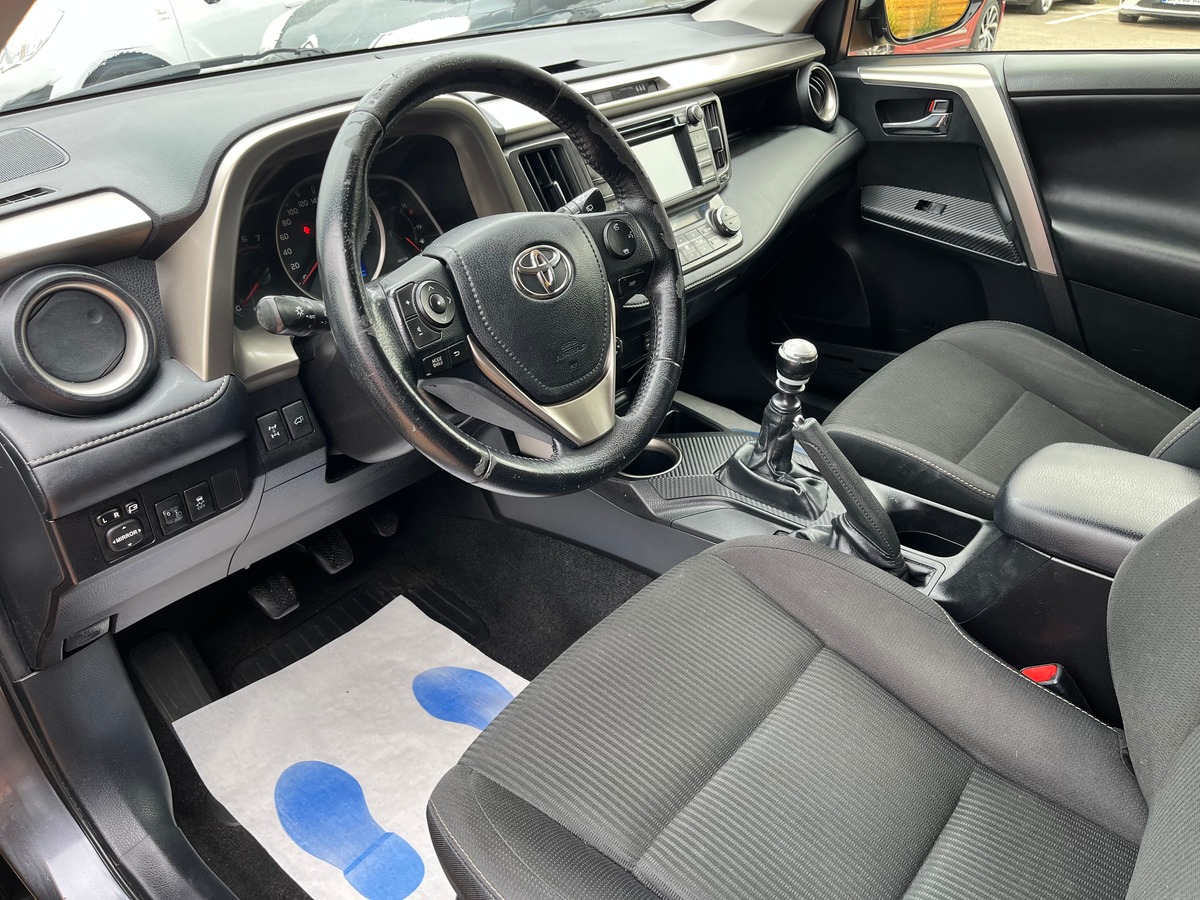 Toyota RAV4 2.2 D-4D 4WD 150 ch LIFE EDITION