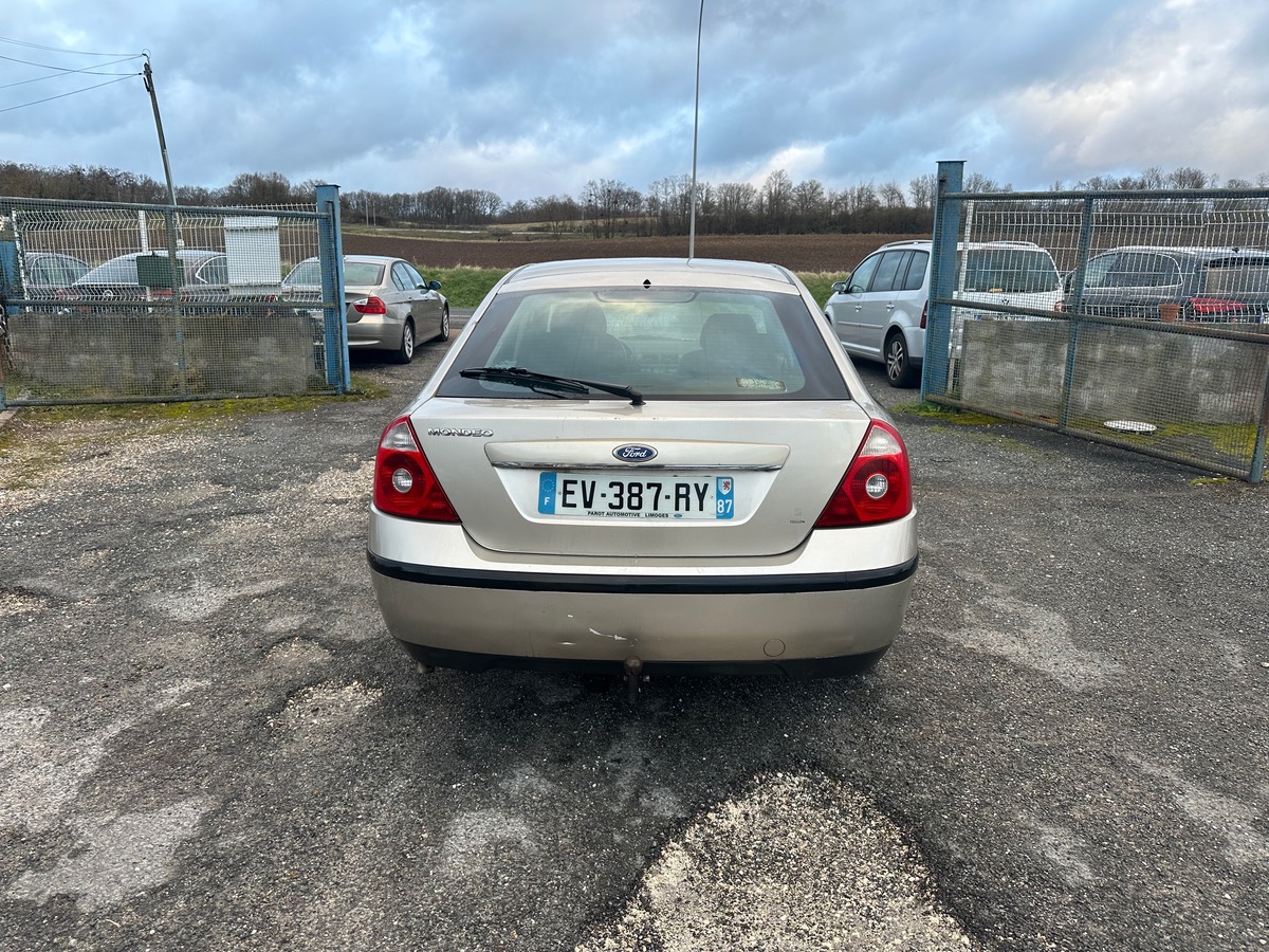 Ford Mondeo 2.0i 145cv 125150km d’origine 