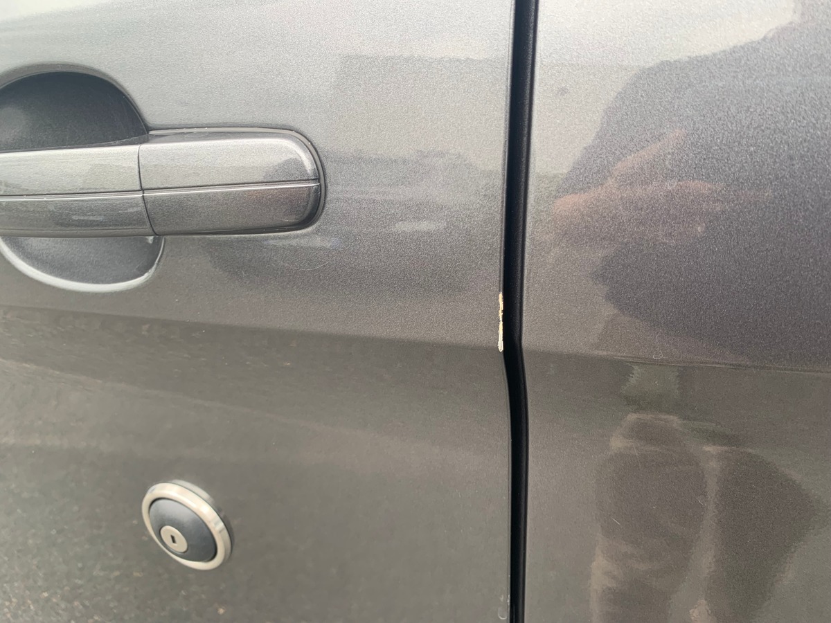 Ford TRANSIT CUSTOM 130 ch | L1H1 Trend Business | 3 Places | Caméra recul | Attelage | Roue secours