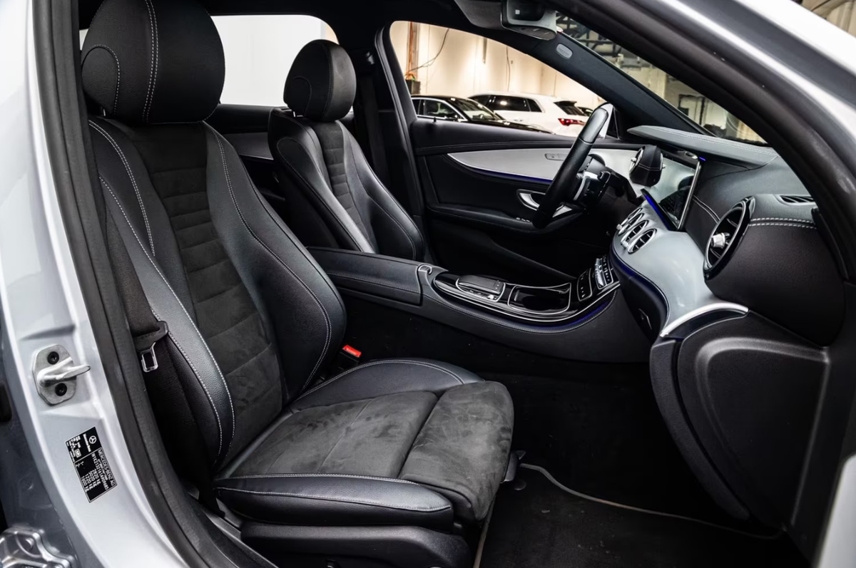 Mercedes-Benz Classe E Break 300 de 194+122ch AMG Line 9G-Tronic/Caméra 360/Aff Tête Haute