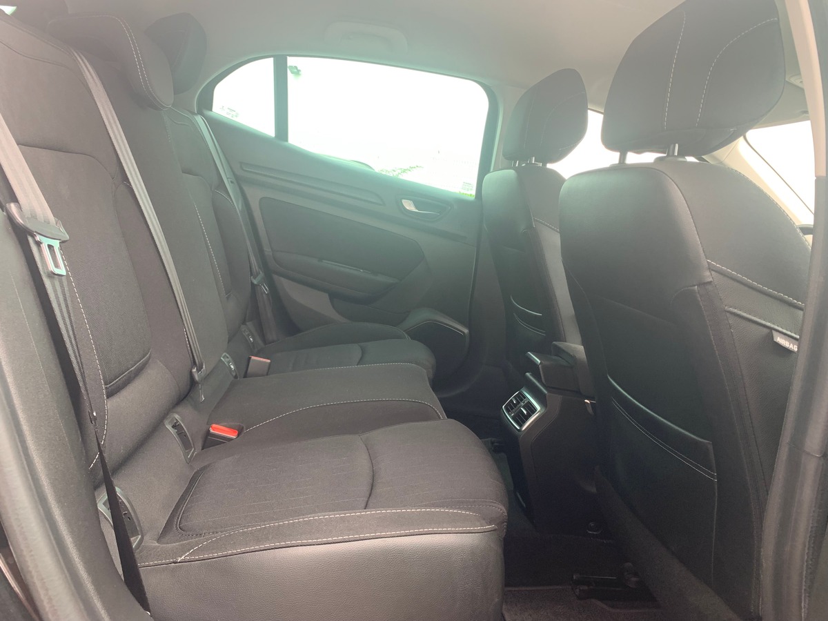 RENAULT Megane IV 100 chevaux | Limited | Caméra de recul | Régulateur de vitesse | GPS | Bluetooth