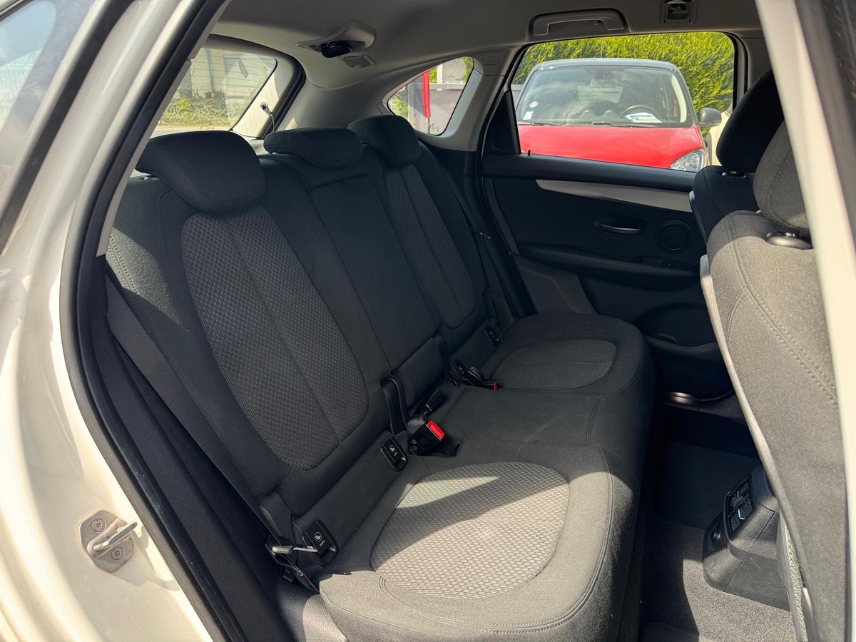Bmw Série 2 Active tourer 225 xeA Lounge BVA