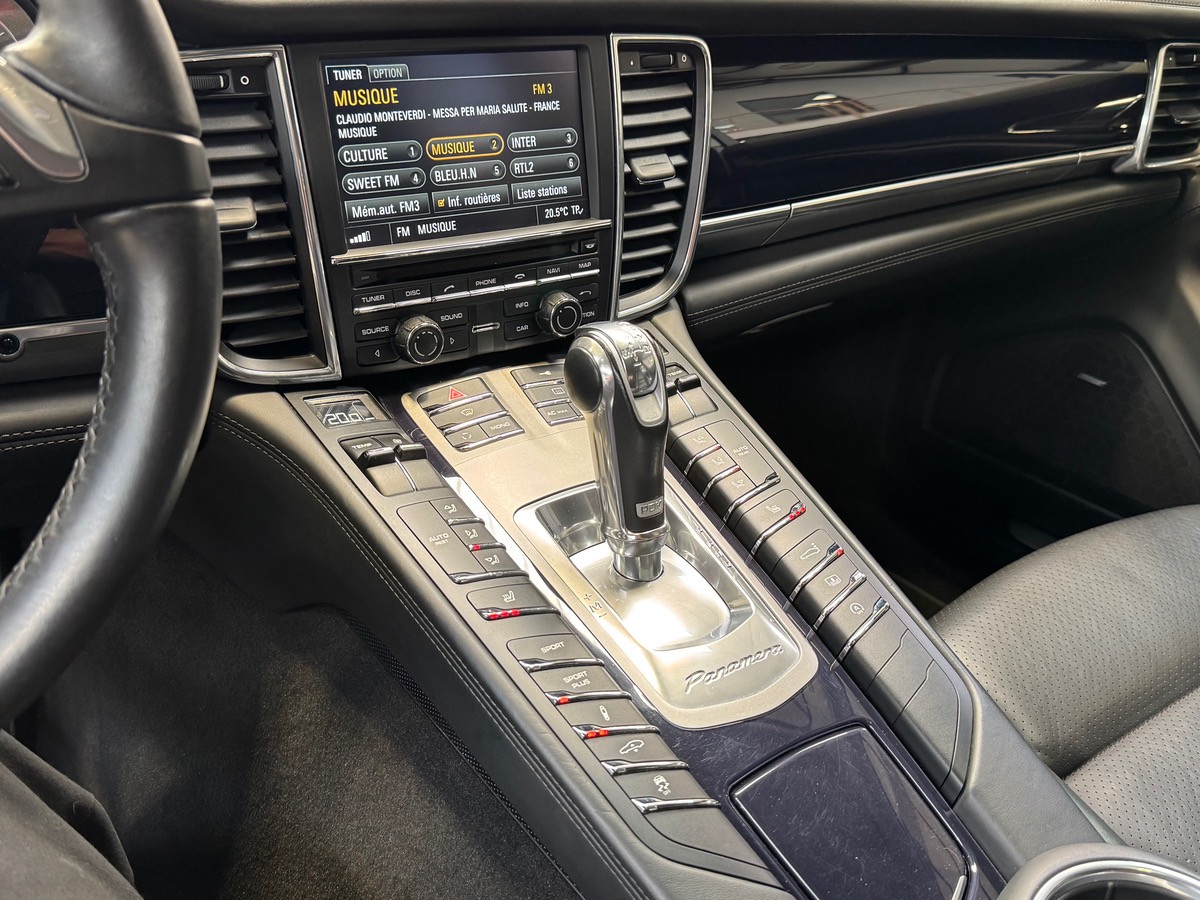 Porsche Panamera 4S V8 400CV PDK FR TO/CHRONO/PDLS/ATTELAGE ENTRETIENS COMPLET CONSTRUCTEUR