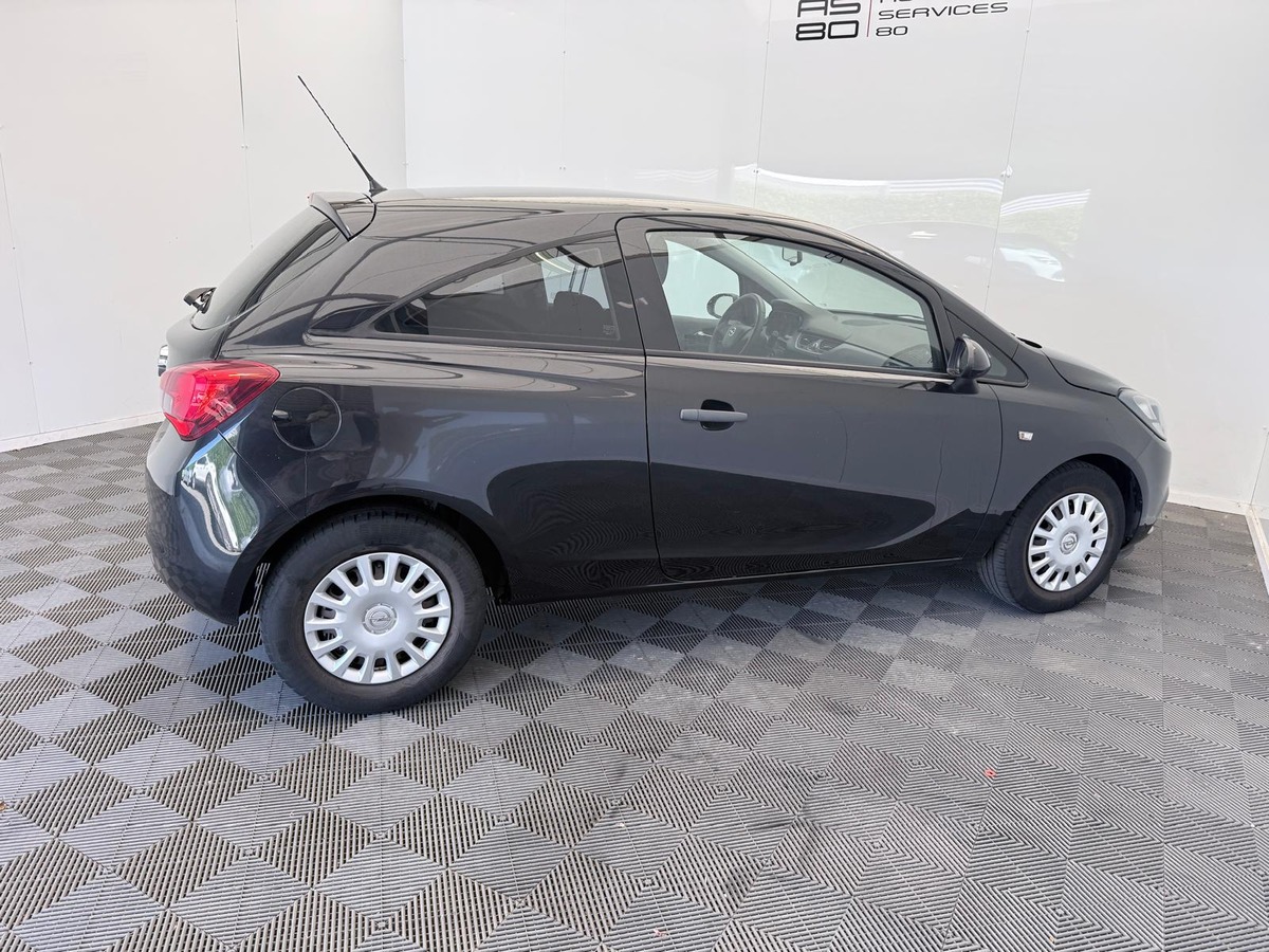 Opel Corsa 12  70 Essentia  Première main