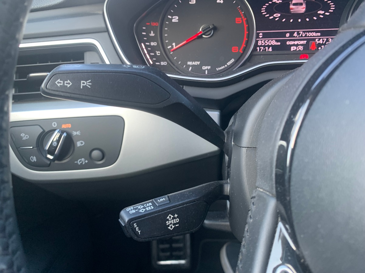 Audi A5 Sportback 190 ch | 2.0 40 | Business line | Régulateur vitesse | Radars avant arriére | GPS