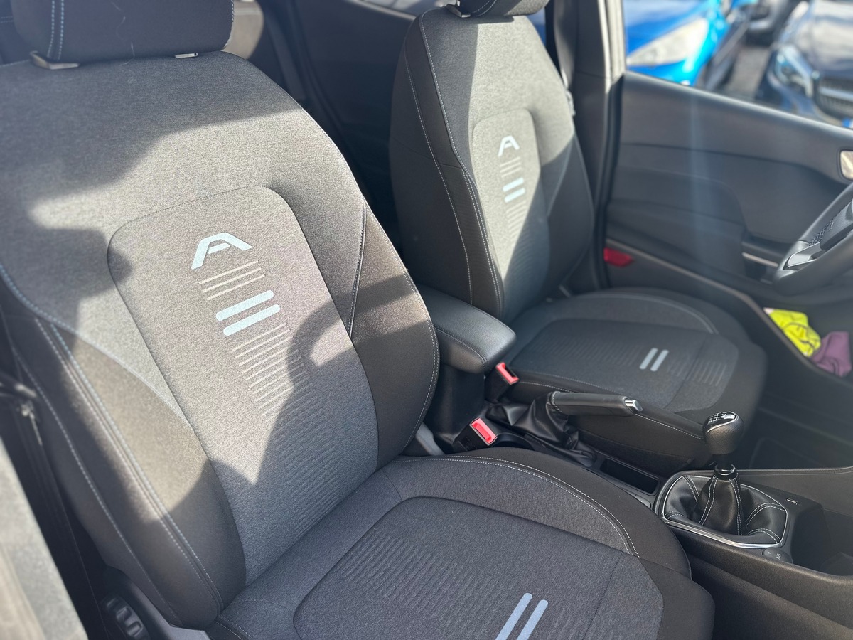 Ford Fiesta VII Active 1.0 SCTi EcoBoost 95 cv EN TRÈS BON ÉTAT - CARPLAY - CAMÉRA DE RECUL