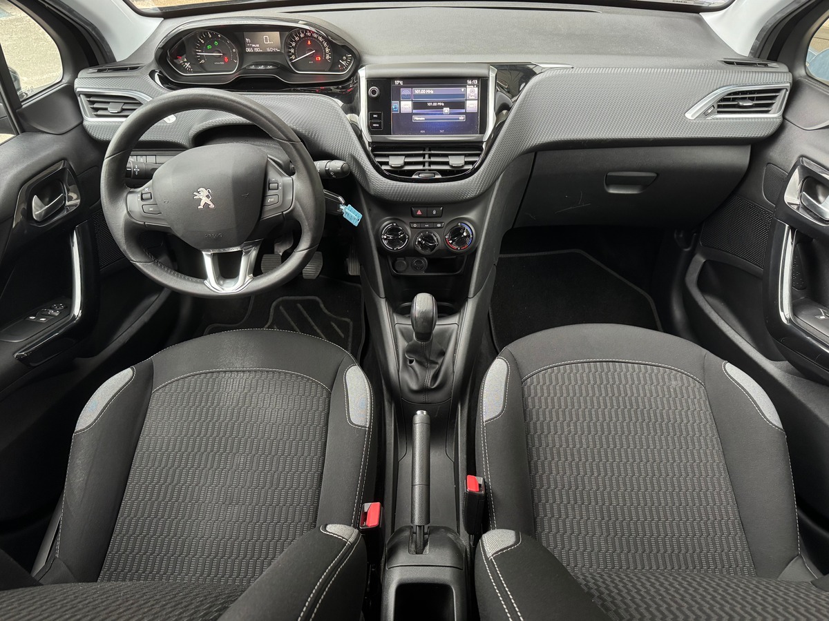 Peugeot 208 I Style 1.2 VTi 82 cv