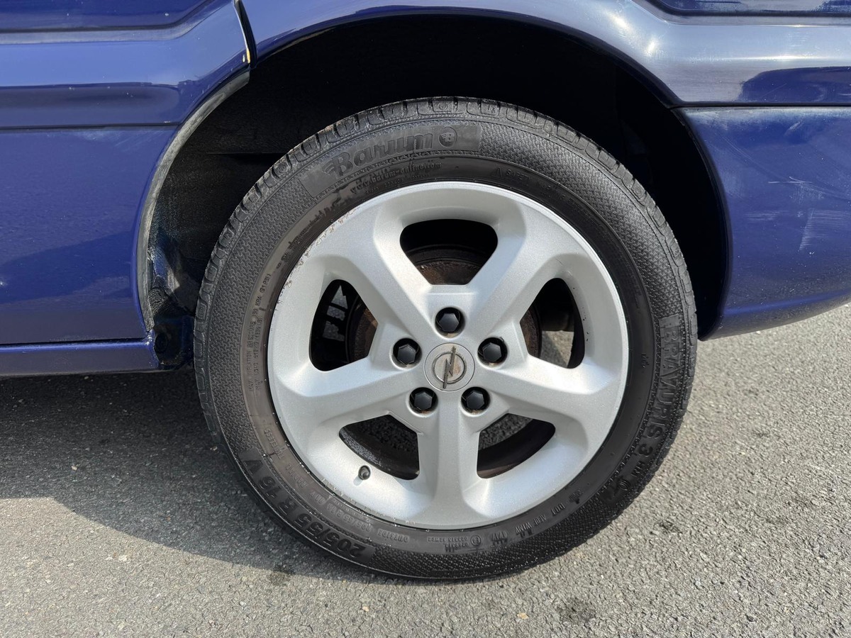 Opel Zafira 1.6 100- 7 places - Disneyland-Garantie